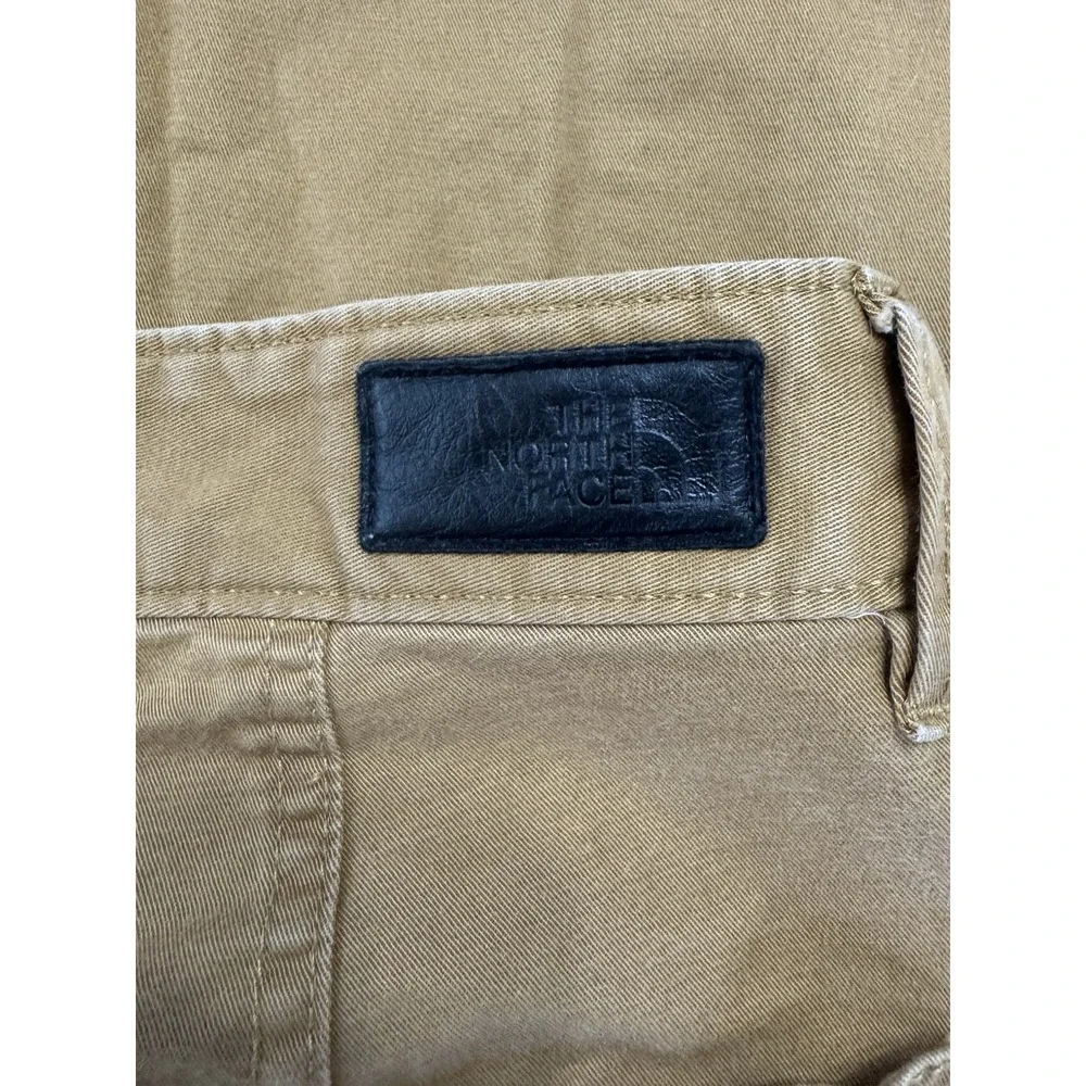 The North Face Men's Size 36x30 Khaki Chino Casual Hiking Pants Outdoor